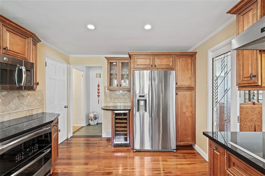 780 Elm Spring Road Pittsburgh, PA 15243 - Photo 10 of 25 Gallery Image 10