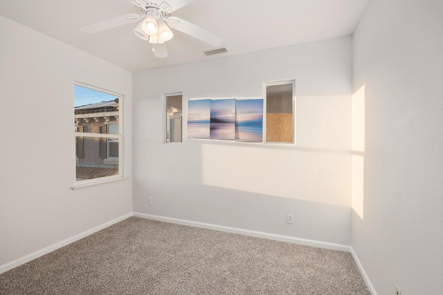 3331 Serena Avenue Clovis, CA 93619 - Photo 34 of 41 an empty room with a window