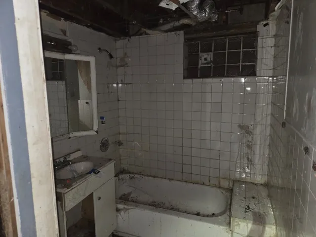 $199,000 | 4644 South Leamington Avenue, Chicago, IL 60638