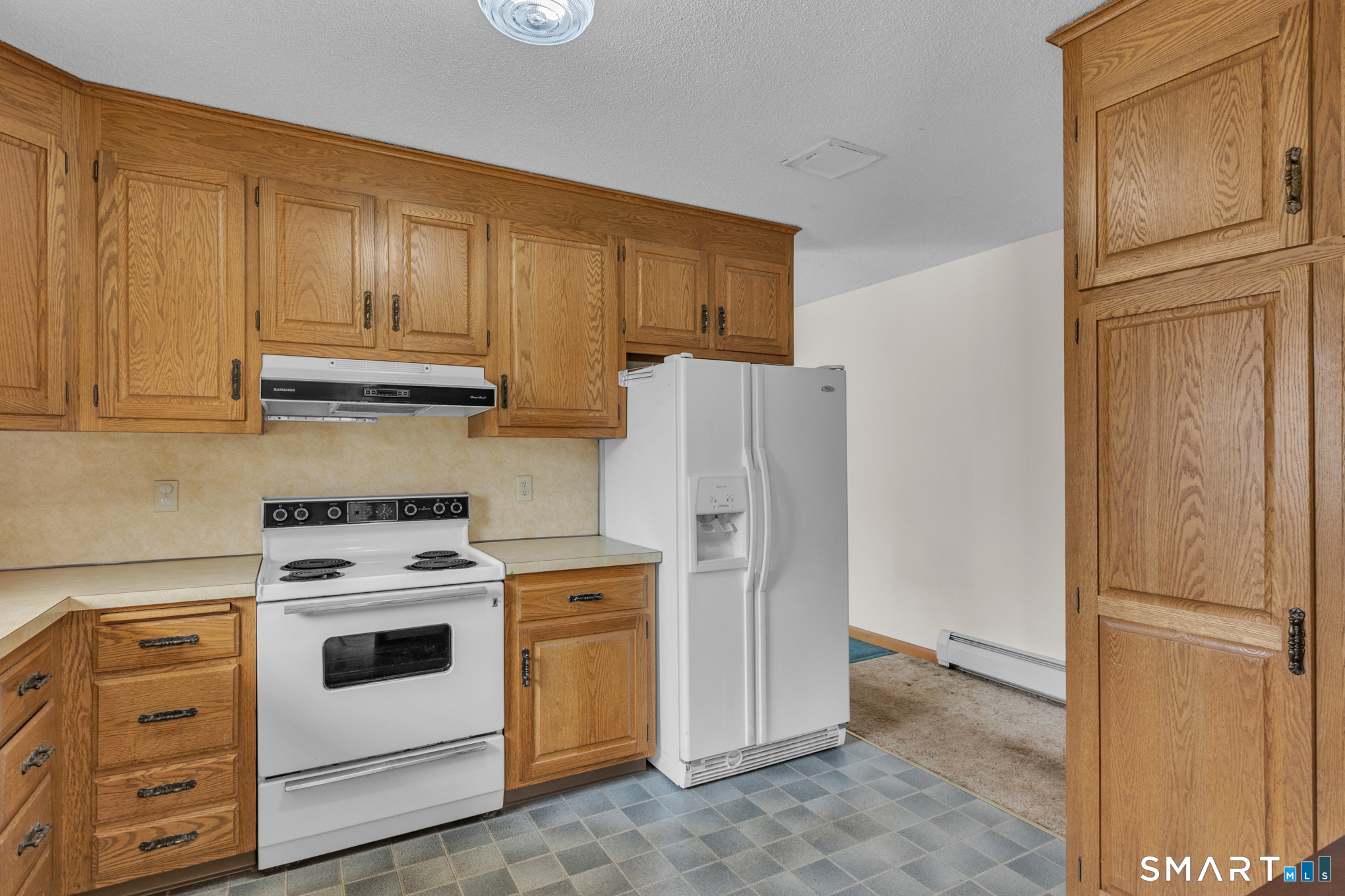 101 Johnnycake Mountain Road Burlington, CT 06013 - Photo 19 of 40