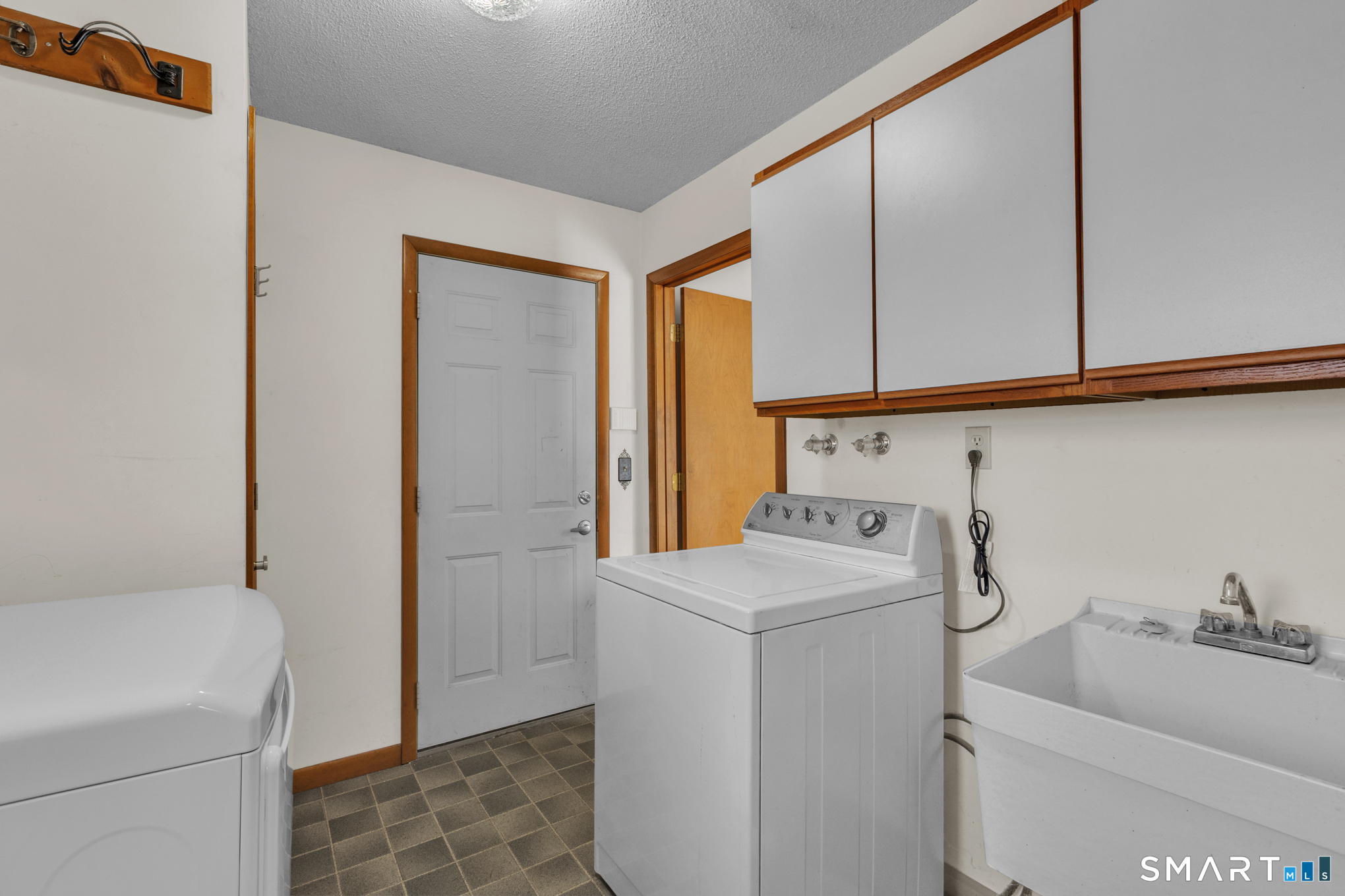 101 Johnnycake Mountain Road Burlington, CT 06013 - Photo 32 of 40