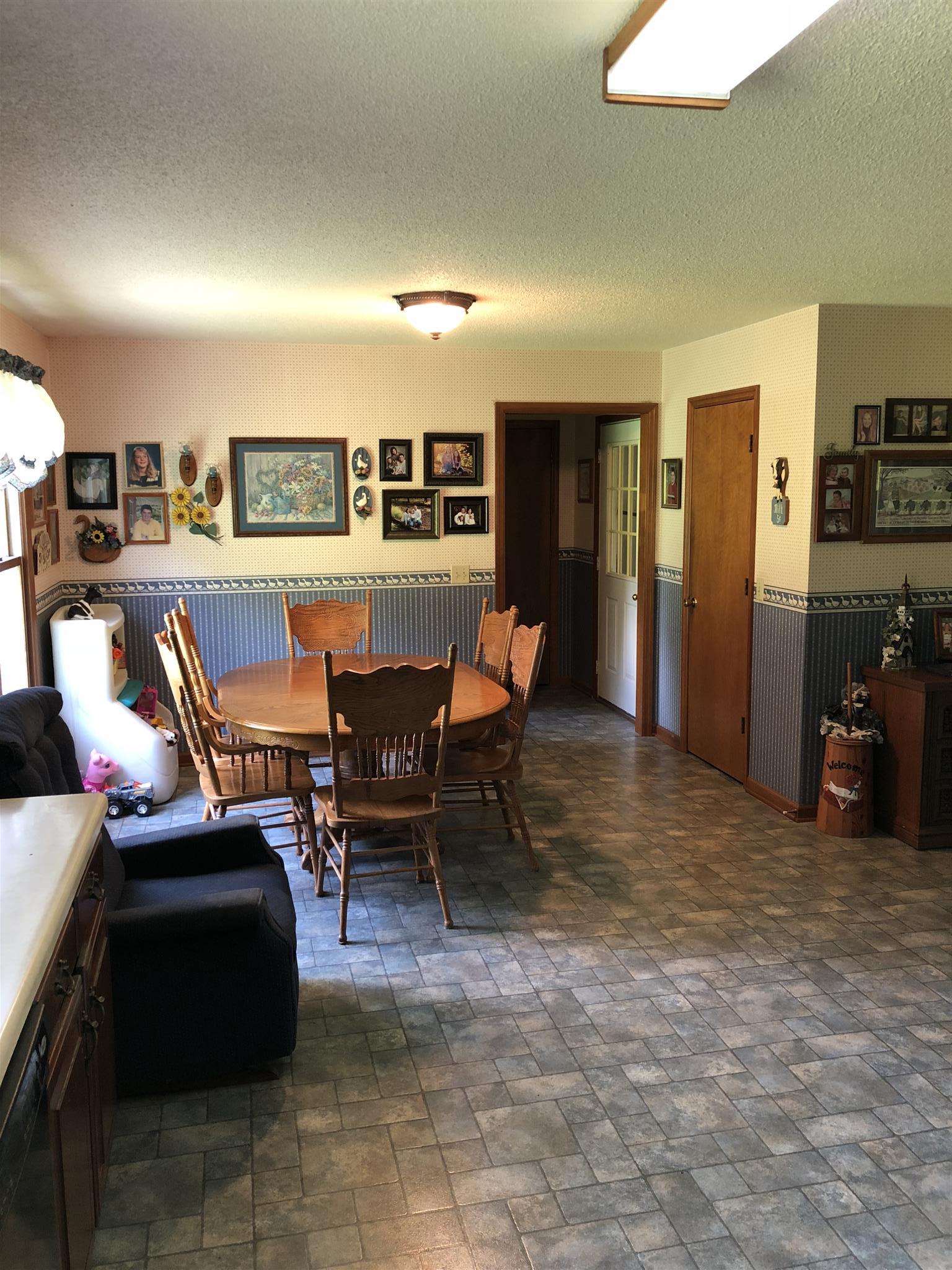 1649 Coyle Road Culleoka, TN 38451 - Photo 4 of 19 Eat-in Kitchen