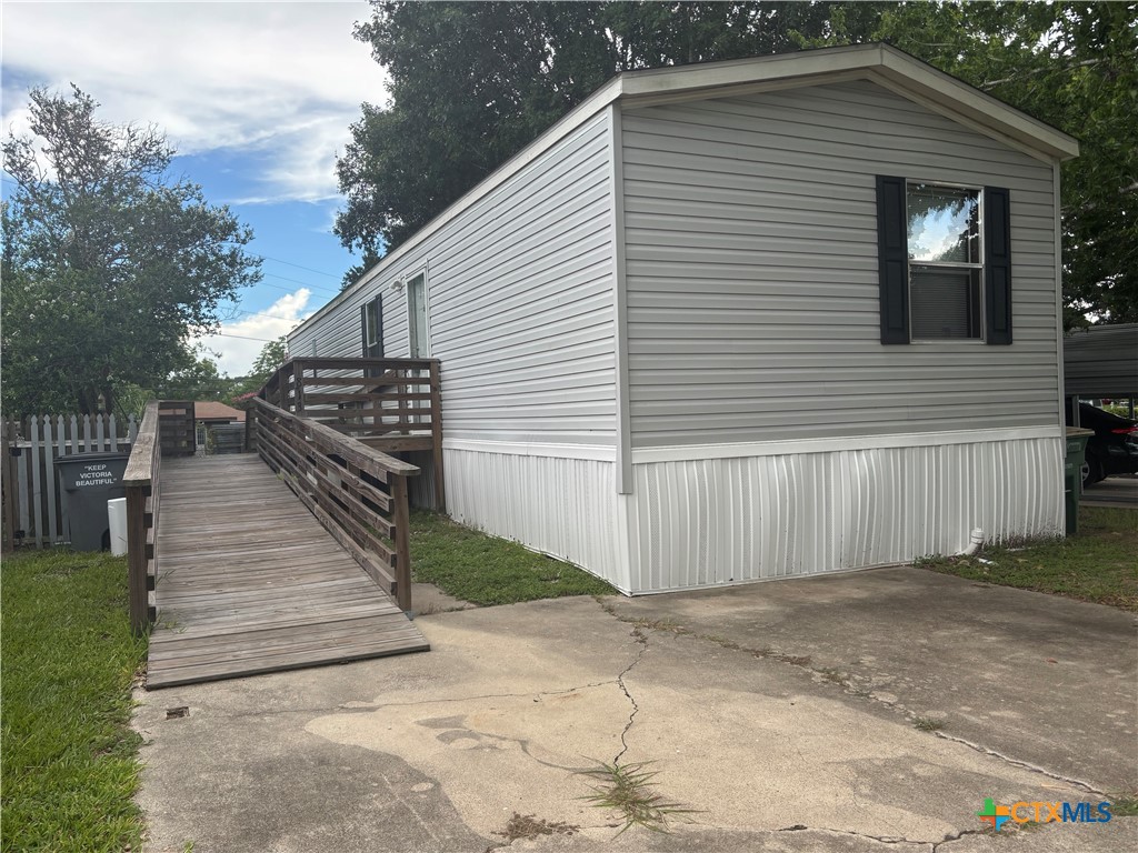 813 Blyth Road Victoria, TX 77904 - Photo 1 of 1 Gallery Image 1