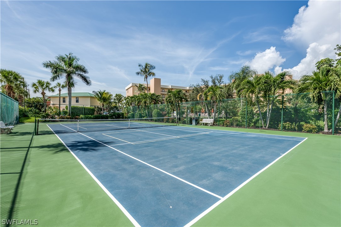 15021 Punta Rassa Road, Unit 201 Fort Myers, FL 33908 - Photo 20 of 29 a view of a basketball court