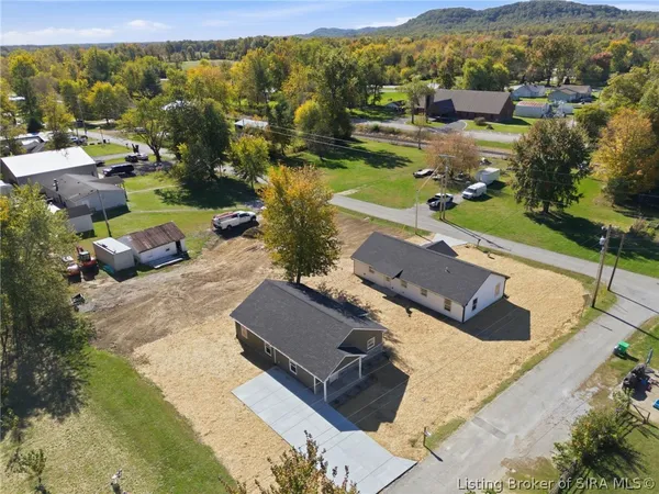 $199,900 | 304 Smith Street, Underwood, IN 47177