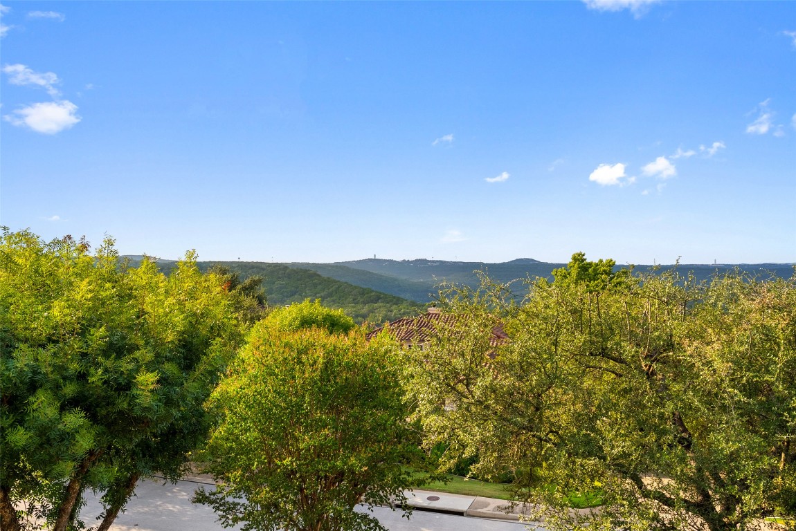 12027 Pleasant Panorama View Austin, TX 78738 - Photo 2 of 40