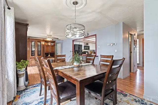 $399,900 | 1075 Teal Circle, Mountain Home, ID 83647