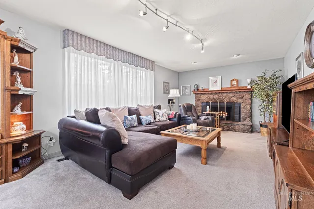 $399,900 | 1075 Teal Circle, Mountain Home, ID 83647