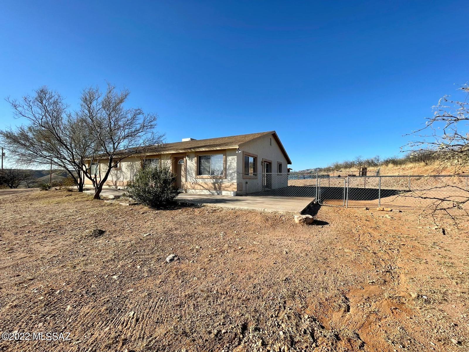 494 Sara Court Rio Rico, AZ 85648 - Photo 2 of 11