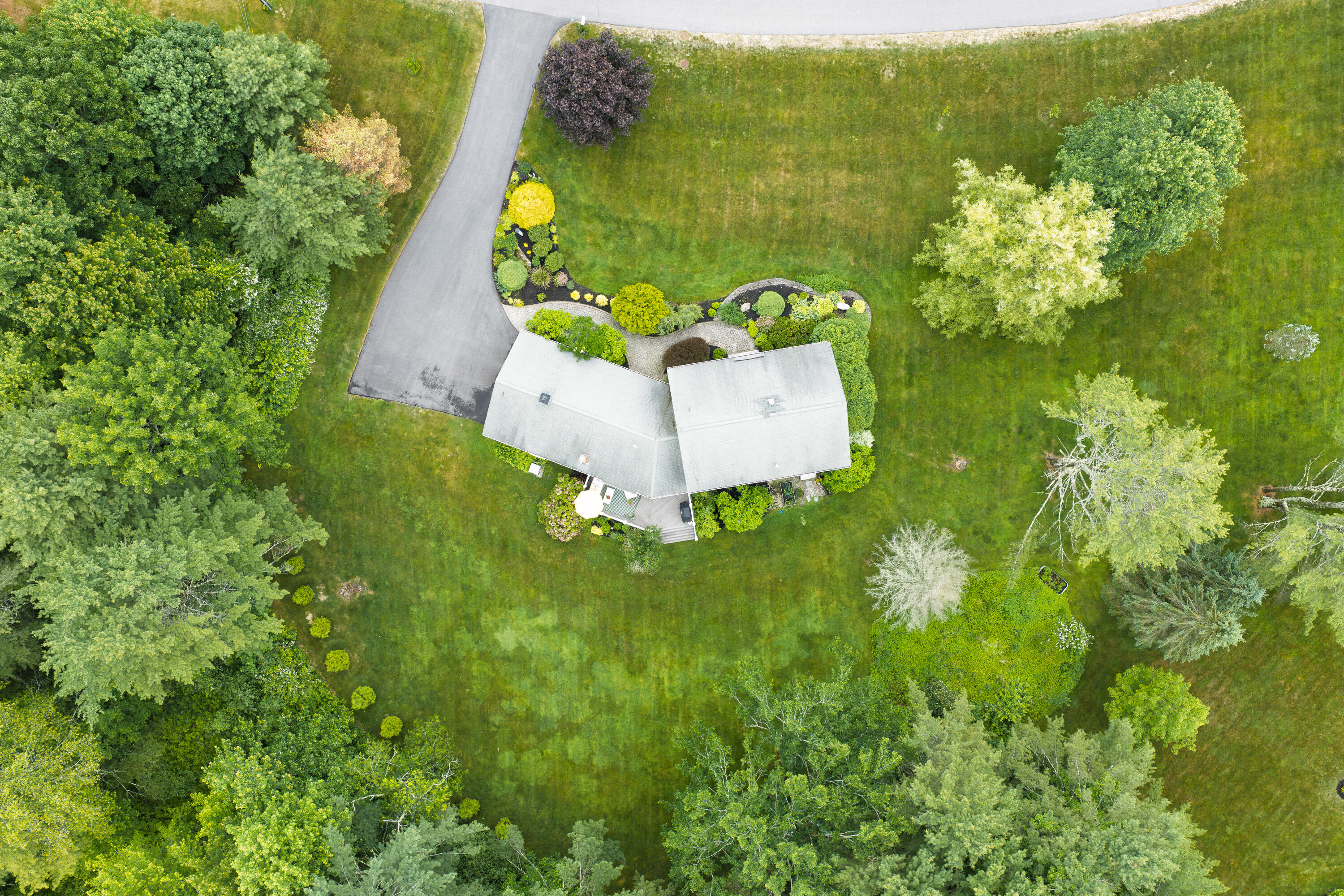 22 Schooner Ridge Road Cumberland, ME 04110 - Photo 8 of 10