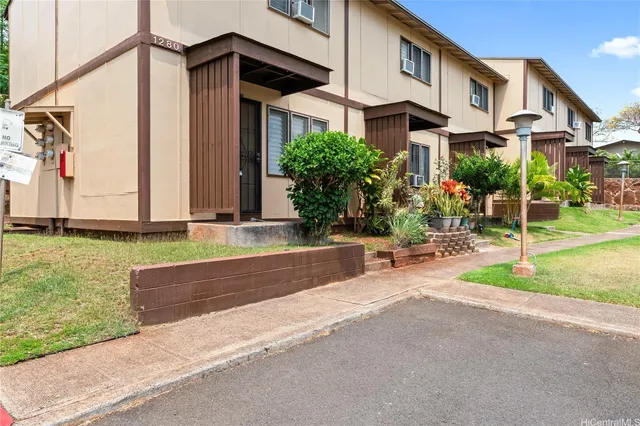 $505,000 | 98-1280 Hoohiki Place, Unit 86, Pearl City, HI 96782