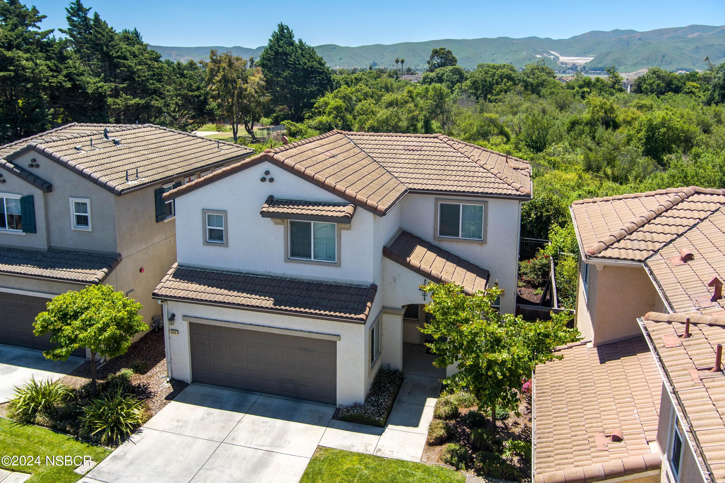 2074 Green Ridge Circle Lompoc, CA 93436 - Photo 2 of 10 83048224