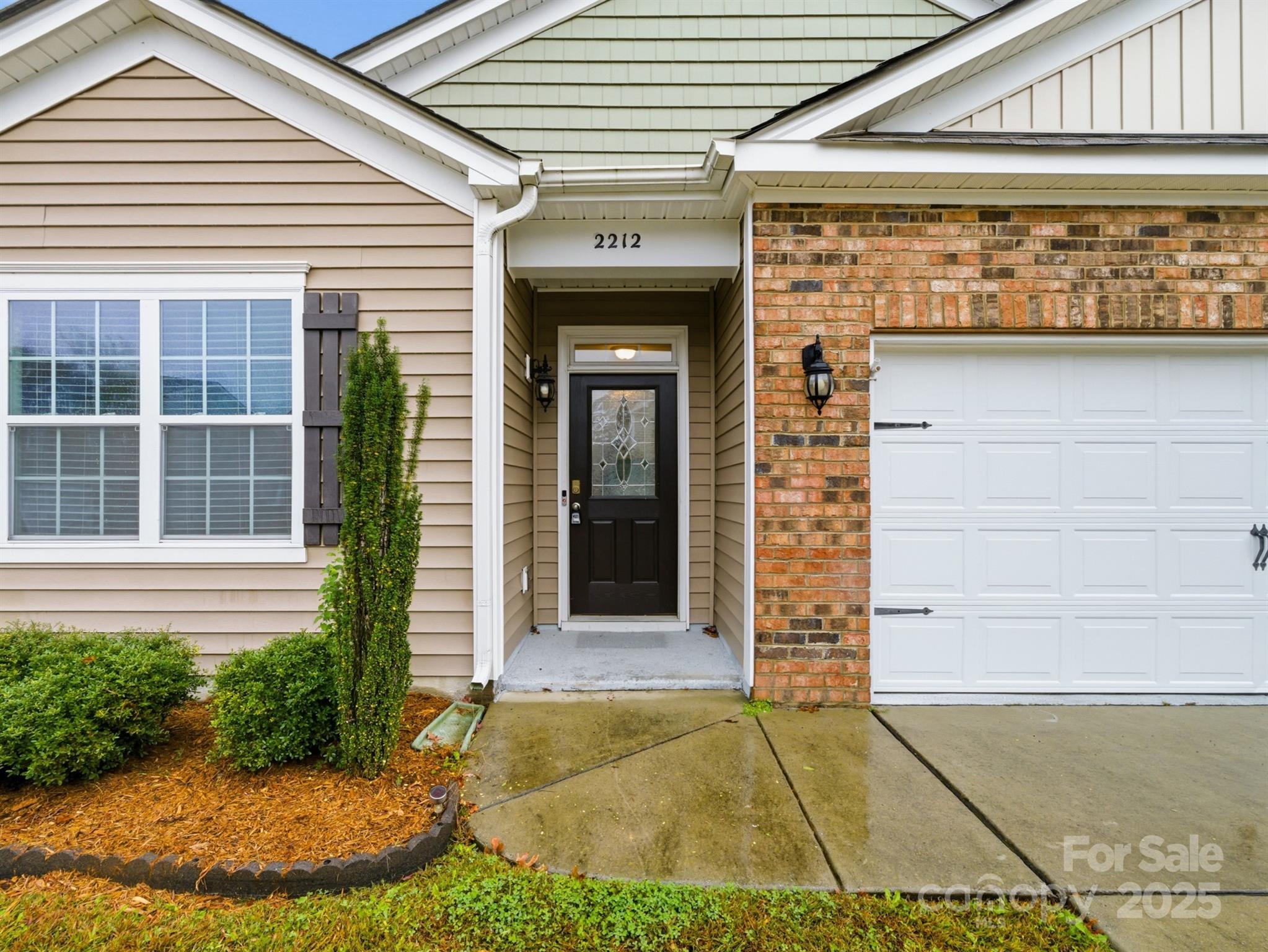 2212 Apple Glen Lane Charlotte, NC 28269 - Photo 31 of 32 a view of entrance of the house