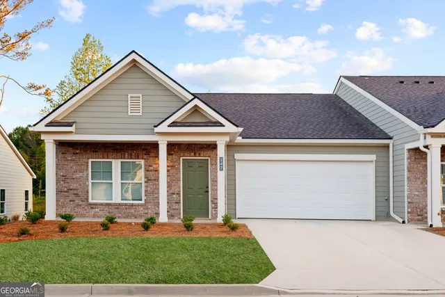 $2,465 | 705 Charles Hardy Parkway, Unit 250T, Dallas, GA 30157