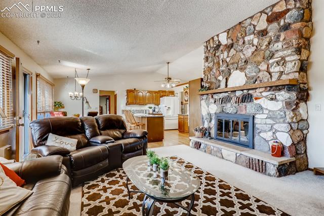 5414 Madera Road Colorado Springs, CO 80918 - Photo 12 of 28 Gallery Image 12
