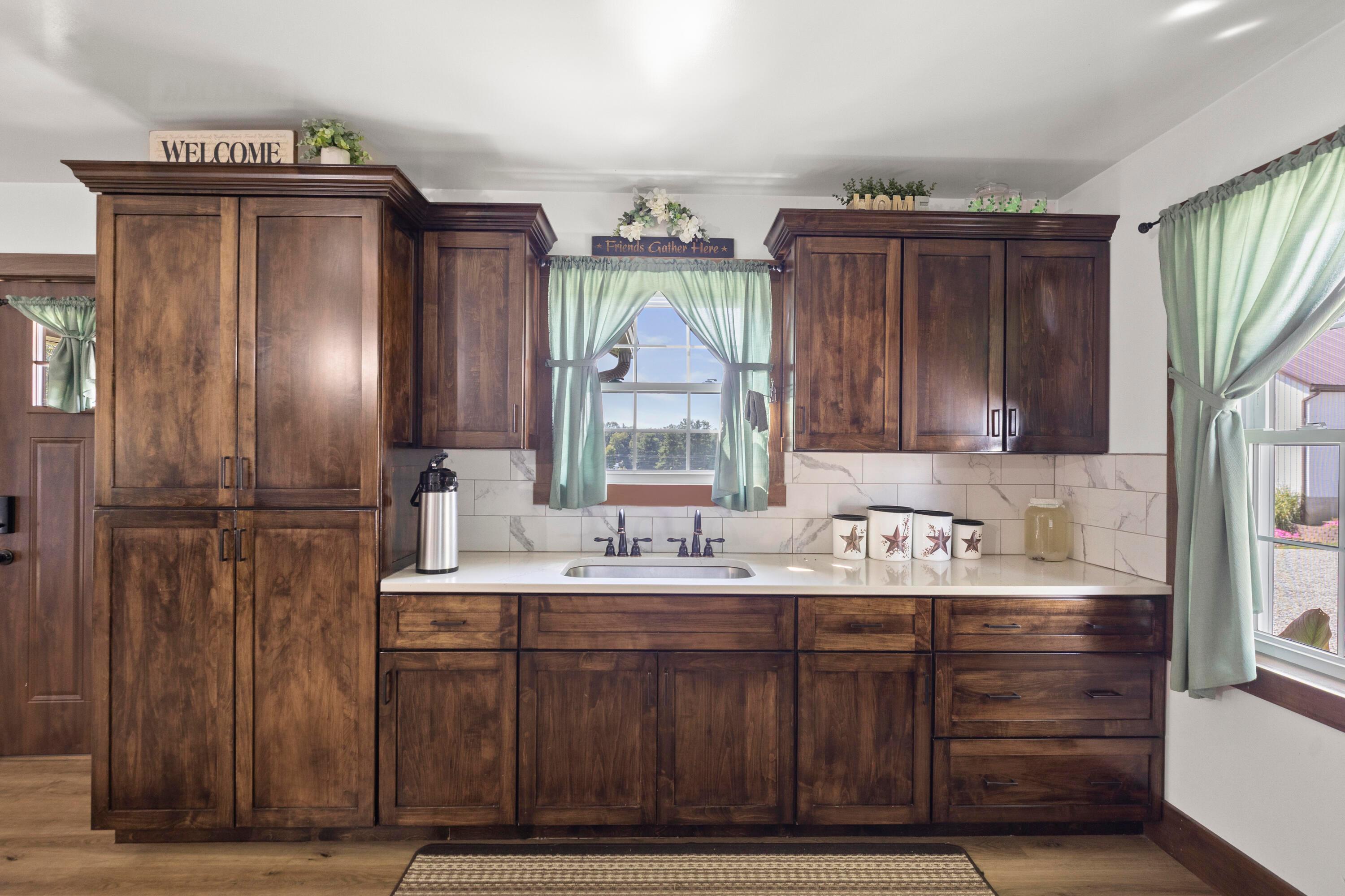 27261 Newcastle Road Howard, OH 43028 - Photo 6 of 113 4-print-ID8A7694