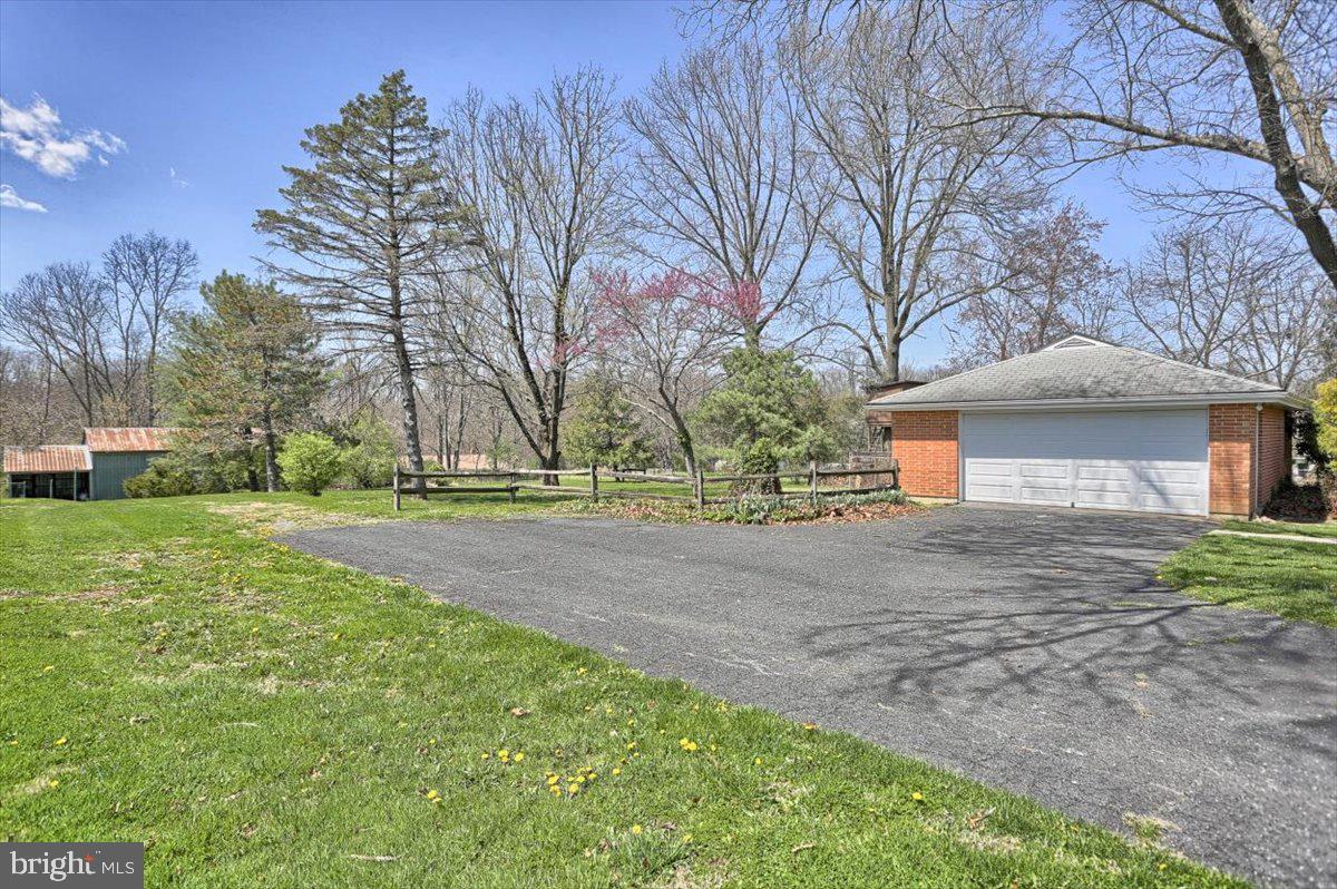 139 North Fileys Road Dillsburg, PA 17019 - Photo 36 of 38 Gallery Image 36