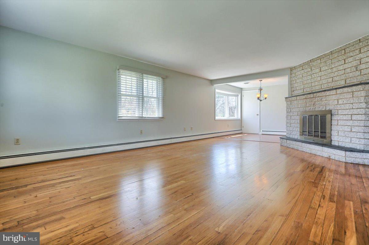 139 North Fileys Road Dillsburg, PA 17019 - Photo 8 of 38 Gallery Image 8