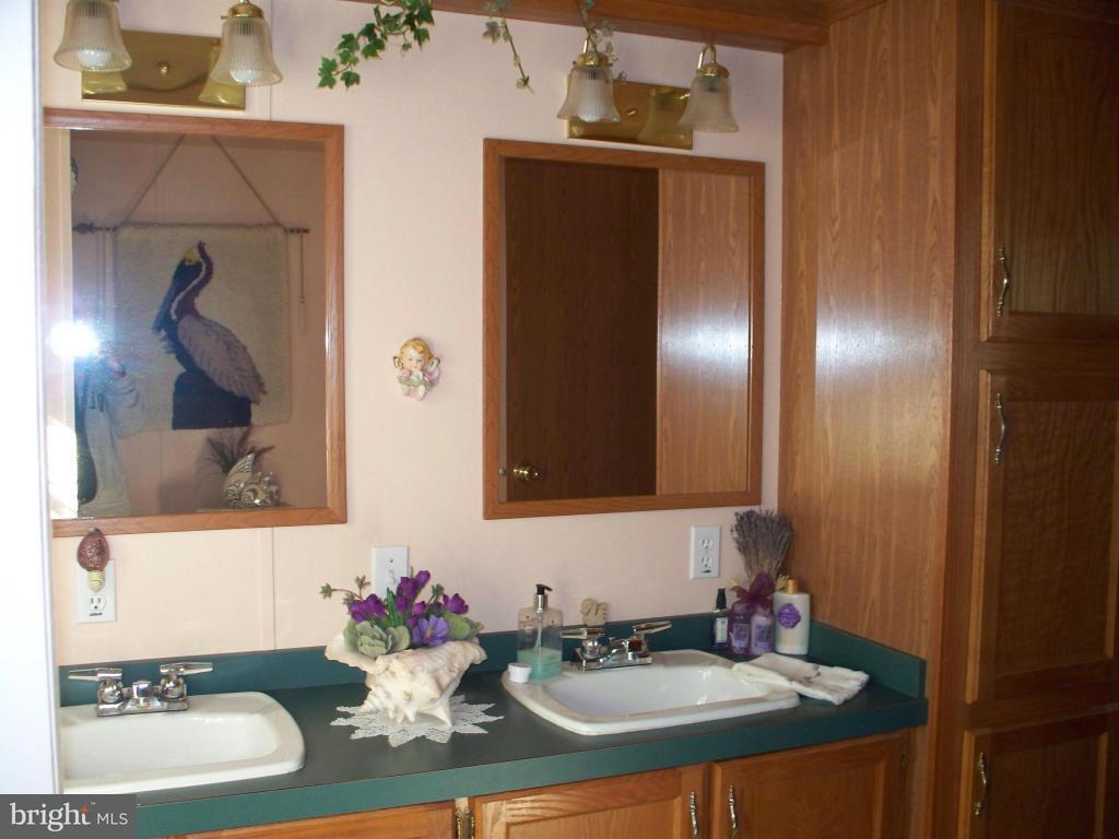 129 Meadow Valley Road, Unit 21 Ephrata, PA 17522 - Photo 12 of 23 Gallery Image 12