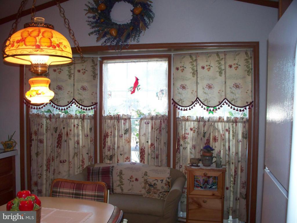 129 Meadow Valley Road, Unit 21 Ephrata, PA 17522 - Photo 3 of 23 Gallery Image 3