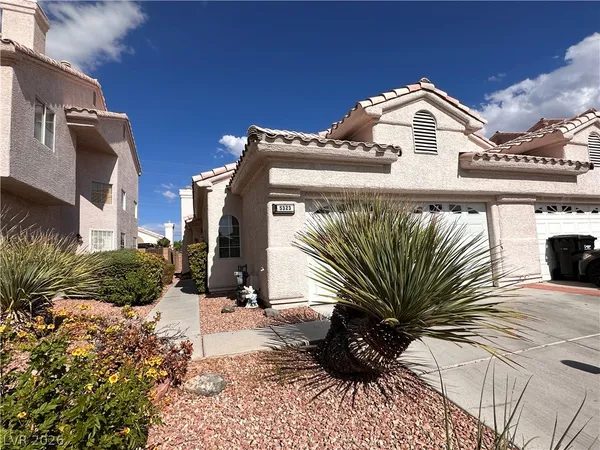 $1,785 | 5323 Heatherbrook Circle, Las Vegas, NV 89120