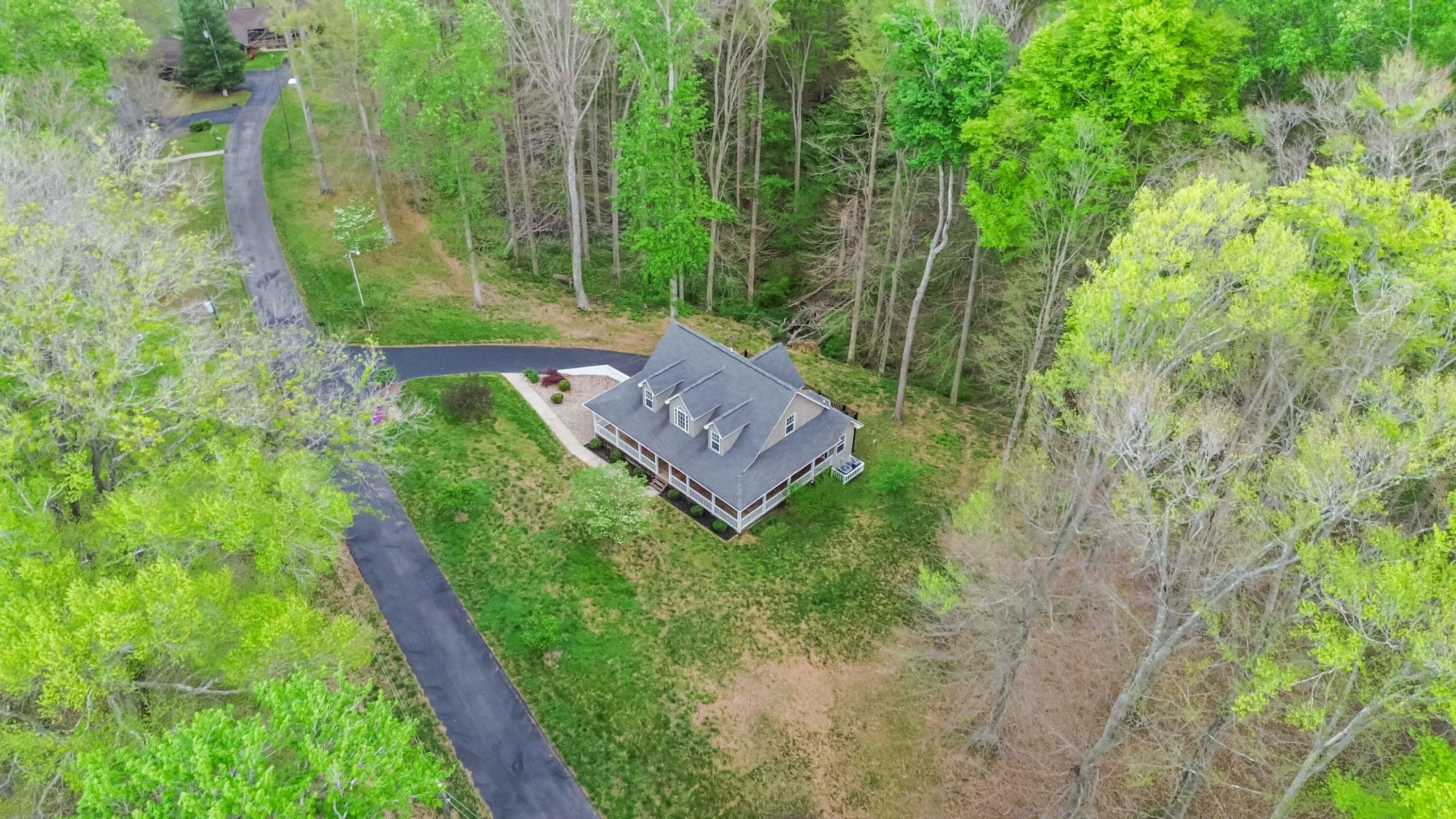 120 Cole Road Jamestown, KY 42629 - Photo 52 of 70 054