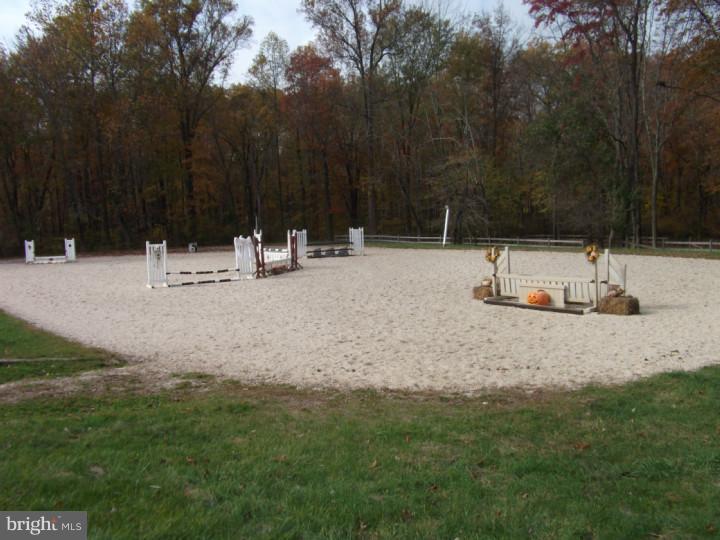 3049 Merlin Road Chester Springs, PA 19425 - Photo 7 of 24 Gallery Image 7