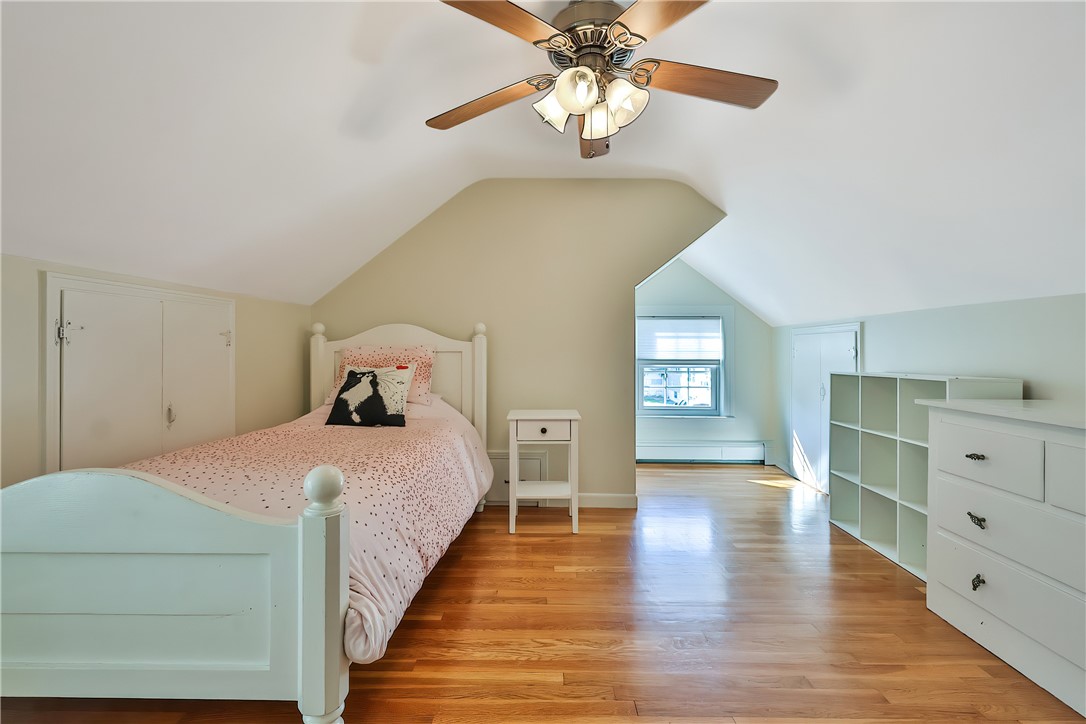 75 Metropolitan Road Providence, RI 02908 - Photo 35 of 42 Gallery Image 35