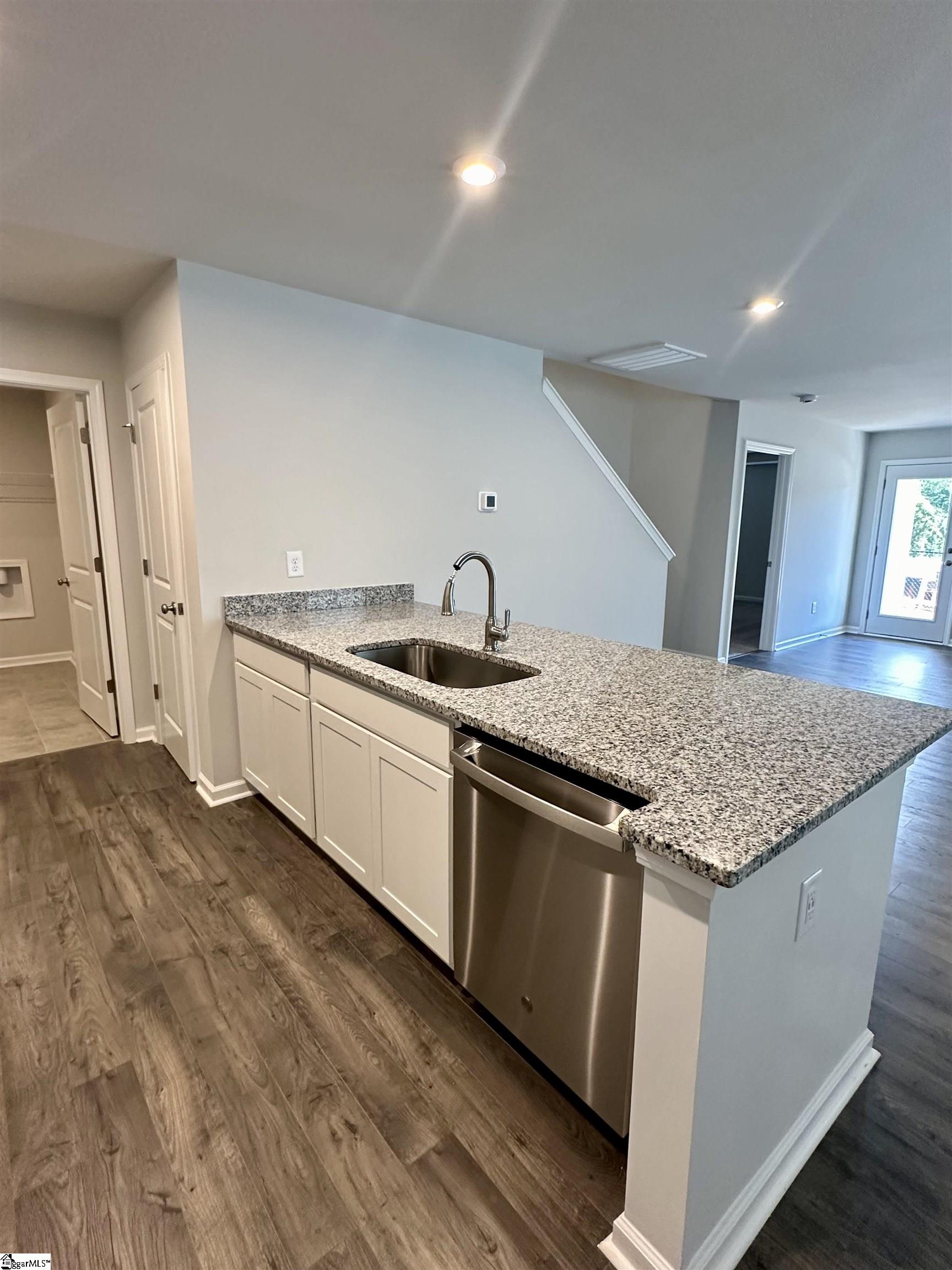 206 Boneset Drive Greenville, SC 29607 - Photo 9 of 36