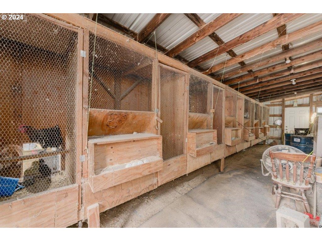 219 Indian Bend Road Umpqua, OR 97486 - Photo 33 of 48 Gallery Image 33