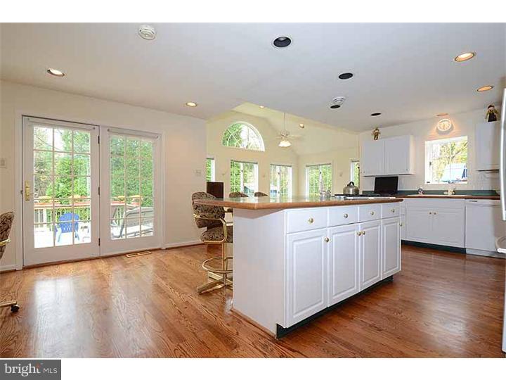 214 Country Road Berwyn, PA 19312 - Photo 6 of 23 Kitchen