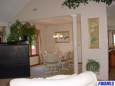 933 Autumn Ridge Lane Fort Wayne, IN 46804 - Photo 3 of 11 Gallery Image 3