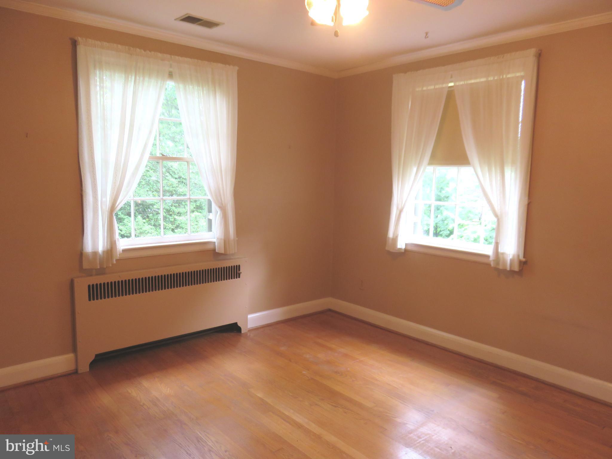 1302 Roundhill Road Baltimore, MD 21218 - Photo 14 of 28 BEDROOM 2