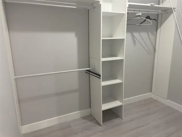 $2,700 | 1721 Whitehall Drive, Unit 404, Davie, FL 33324