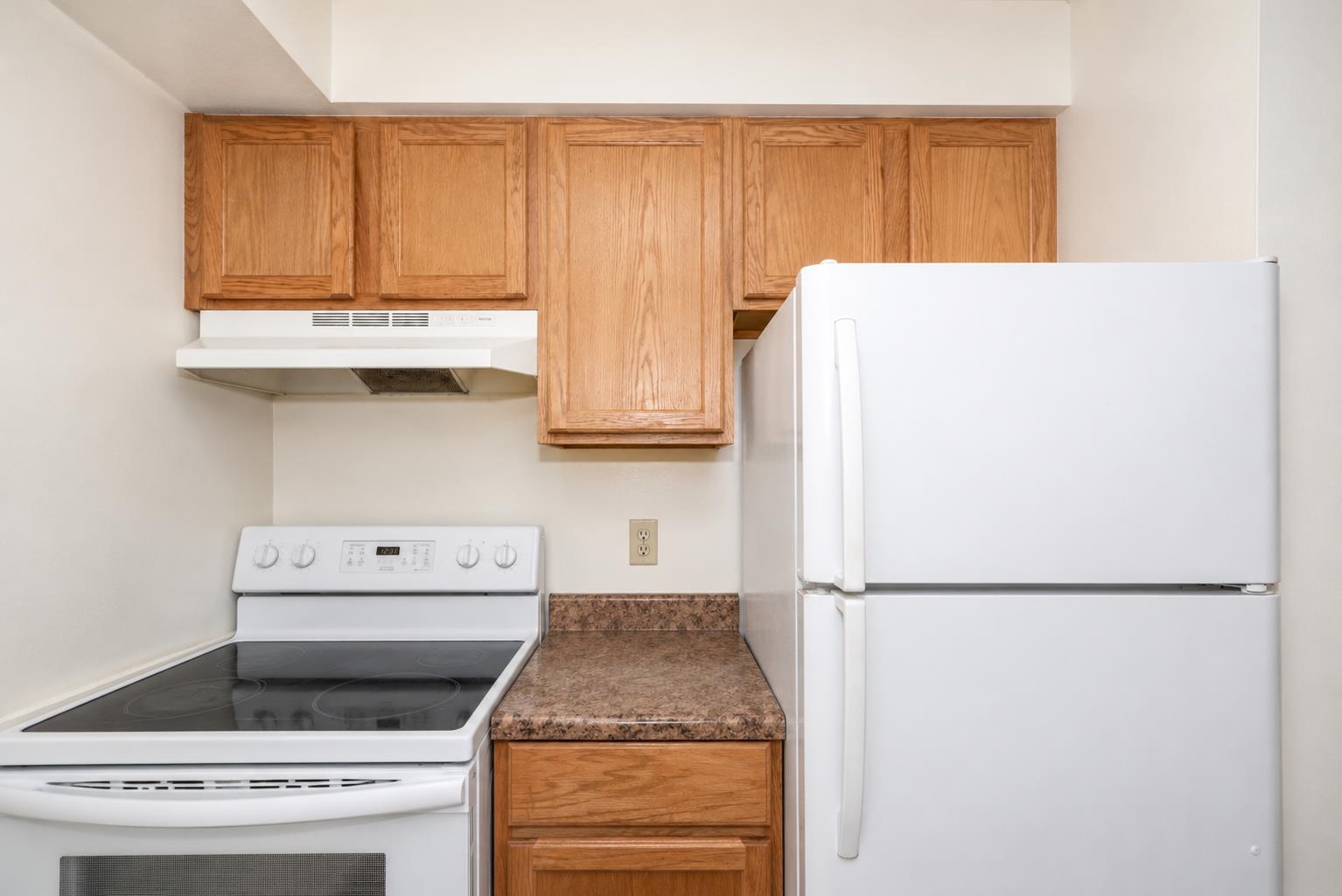 1725 Onsgard Road Madison, WI 53704 - Photo 14 of 19