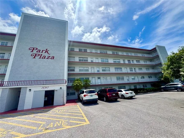 $1,750 | 5060 76th Avenue North, Unit 112, Pinellas Park, FL 33781