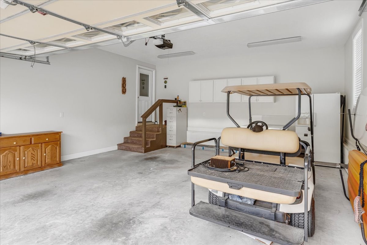 379 Hooper Road Winchester, TN 37398 - Photo 39 of 52 a living room with a couch