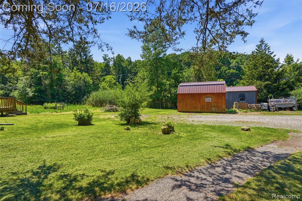 9490 Clark Road East Lansing, MI 48823 - Photo 27 of 30
