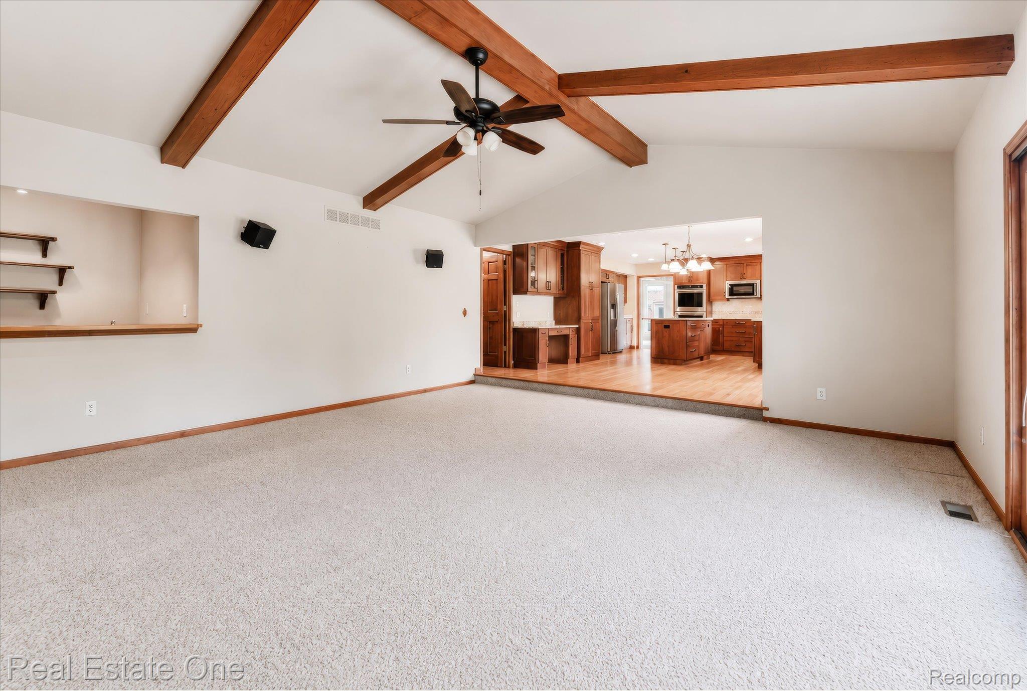 3393 Charlwood Drive Rochester, MI 48306 - Photo 19 of 60 19-023.jpg