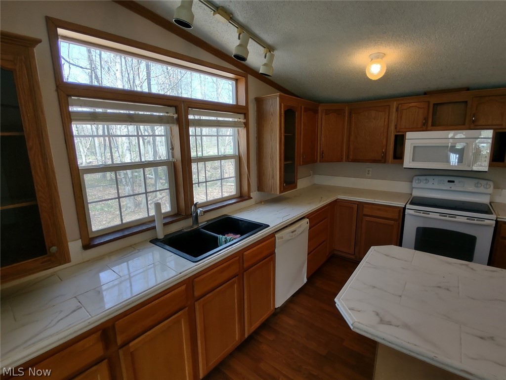 9879 Minyoung Road Ravenna, OH 44266 - Photo 8 of 29 Gallery Image 8