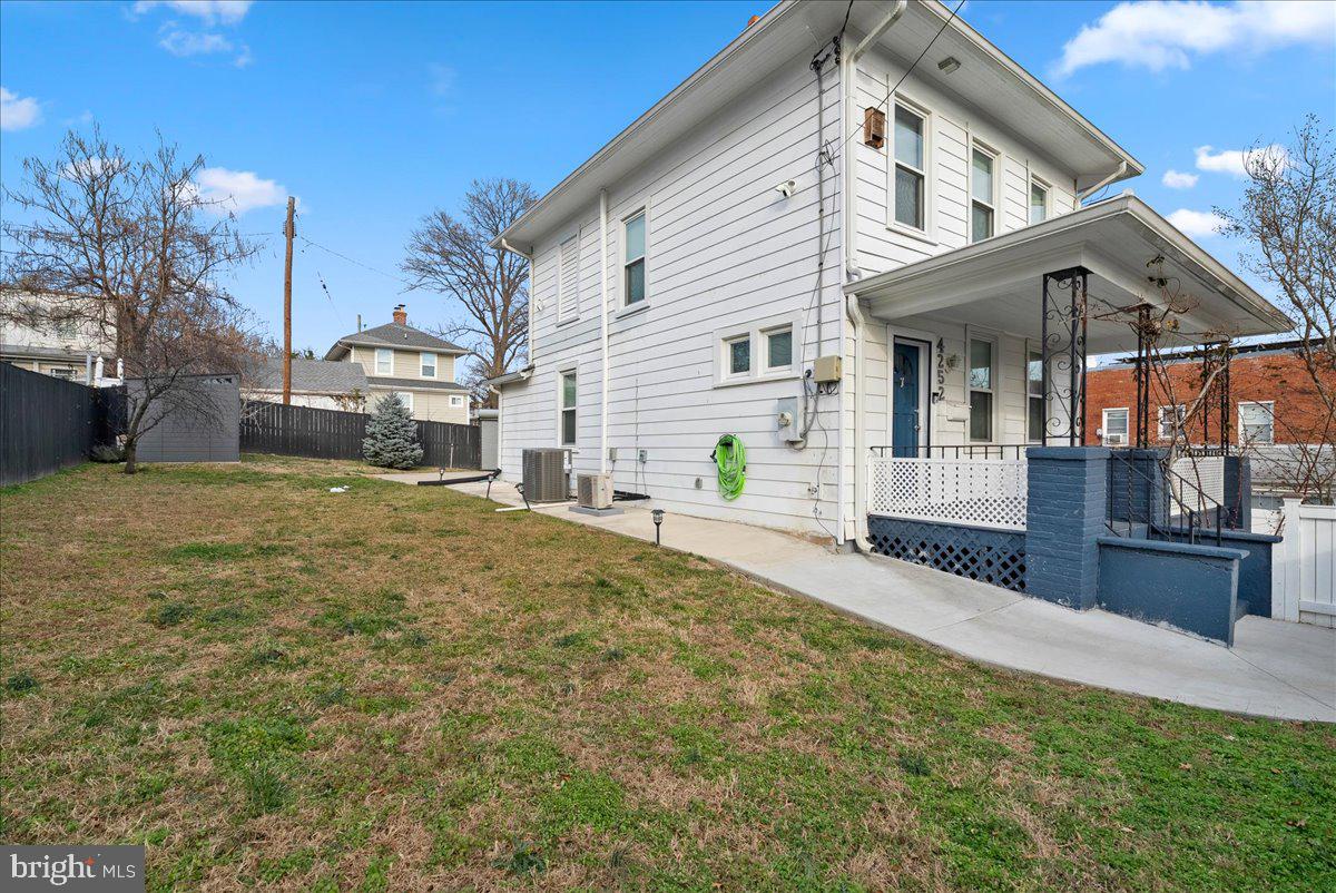 4252 Clay Street Northeast Washington, DC 20019 - Photo 27 of 31