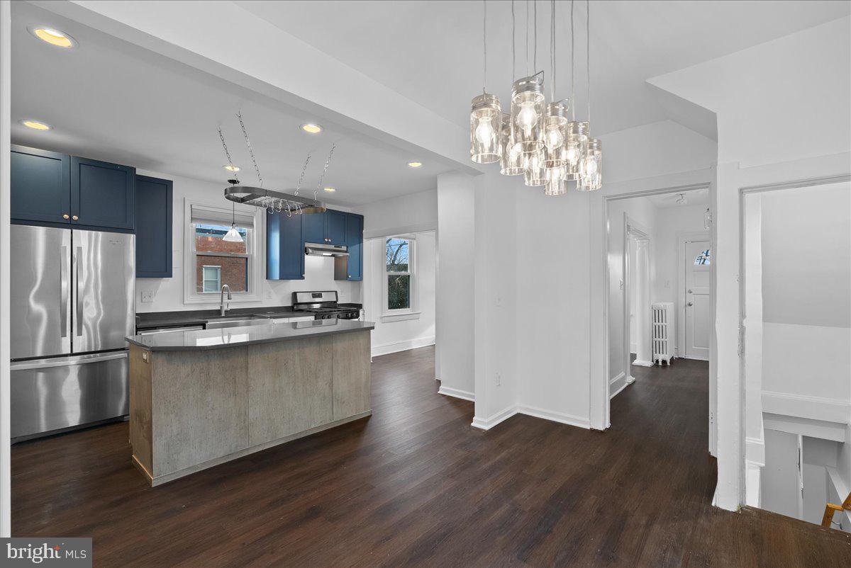 4252 Clay Street Northeast Washington, DC 20019 - Photo 6 of 31