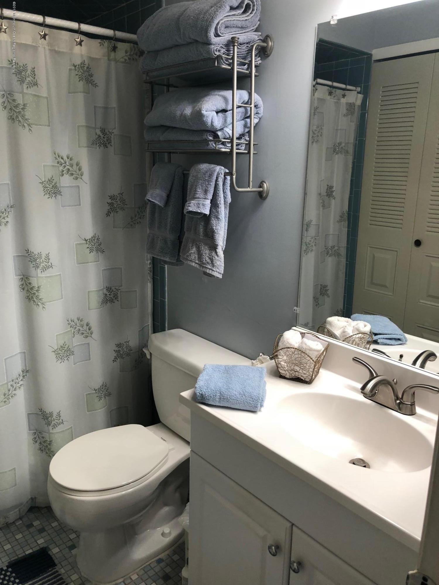 89 Arrowood Road, Unit H Manalapan, NJ 07726 - Photo 12 of 18 IMG_3945