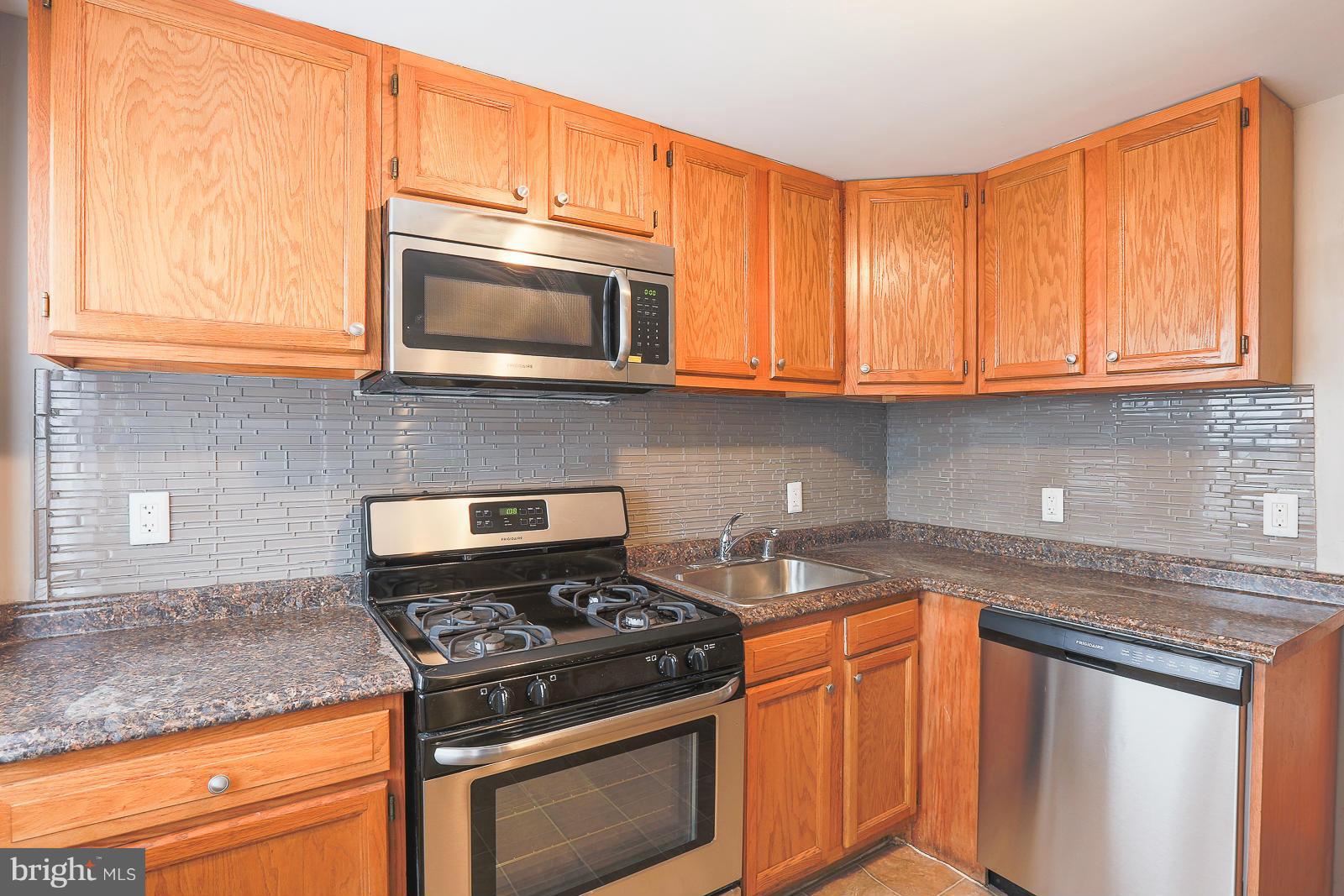 905 Ramsay Street Baltimore, MD 21223 - Photo 3 of 22 Kitchen