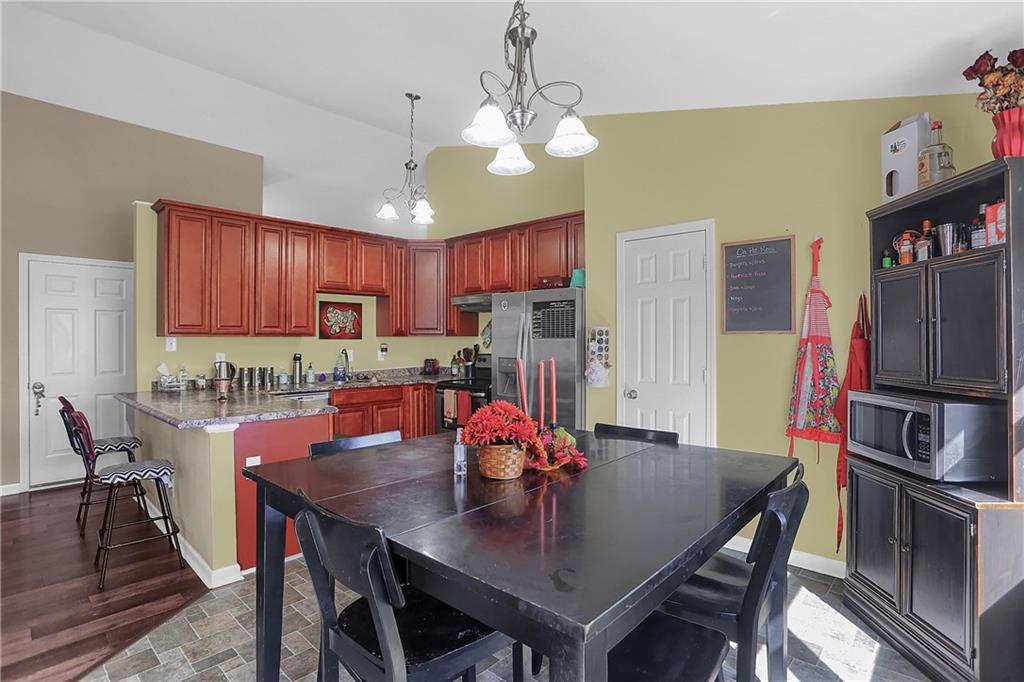 11845 Shannon Pointe Road Indianapolis, IN 46229 - Photo 12 of 35 Gallery Image 12