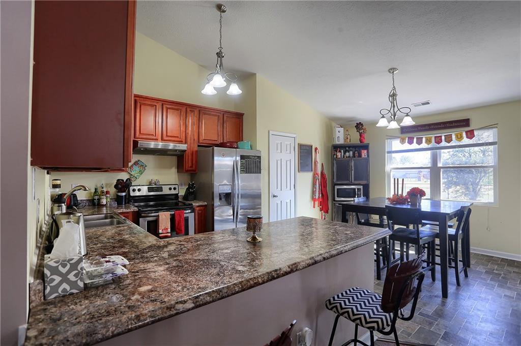 11845 Shannon Pointe Road Indianapolis, IN 46229 - Photo 15 of 35 Gallery Image 15