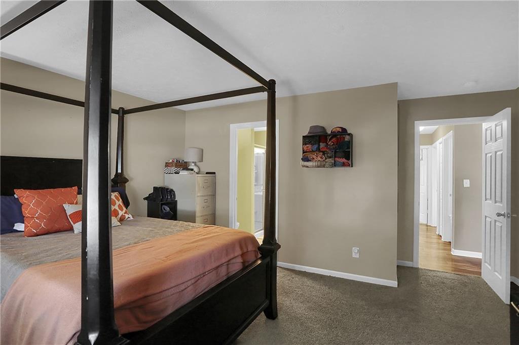 11845 Shannon Pointe Road Indianapolis, IN 46229 - Photo 17 of 35 Gallery Image 17