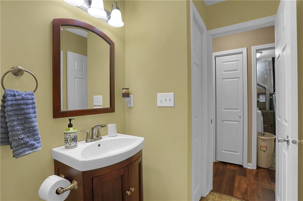 11845 Shannon Pointe Road Indianapolis, IN 46229 - Photo 25 of 35 Gallery Image 25