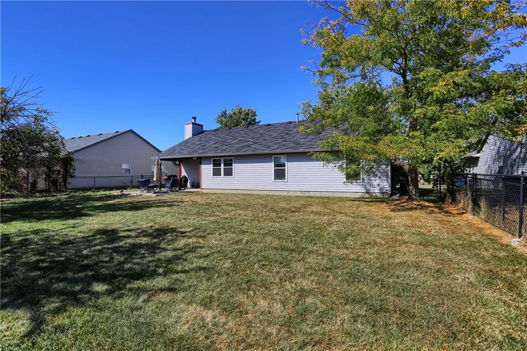 11845 Shannon Pointe Road Indianapolis, IN 46229 - Photo 33 of 35 Gallery Image 33