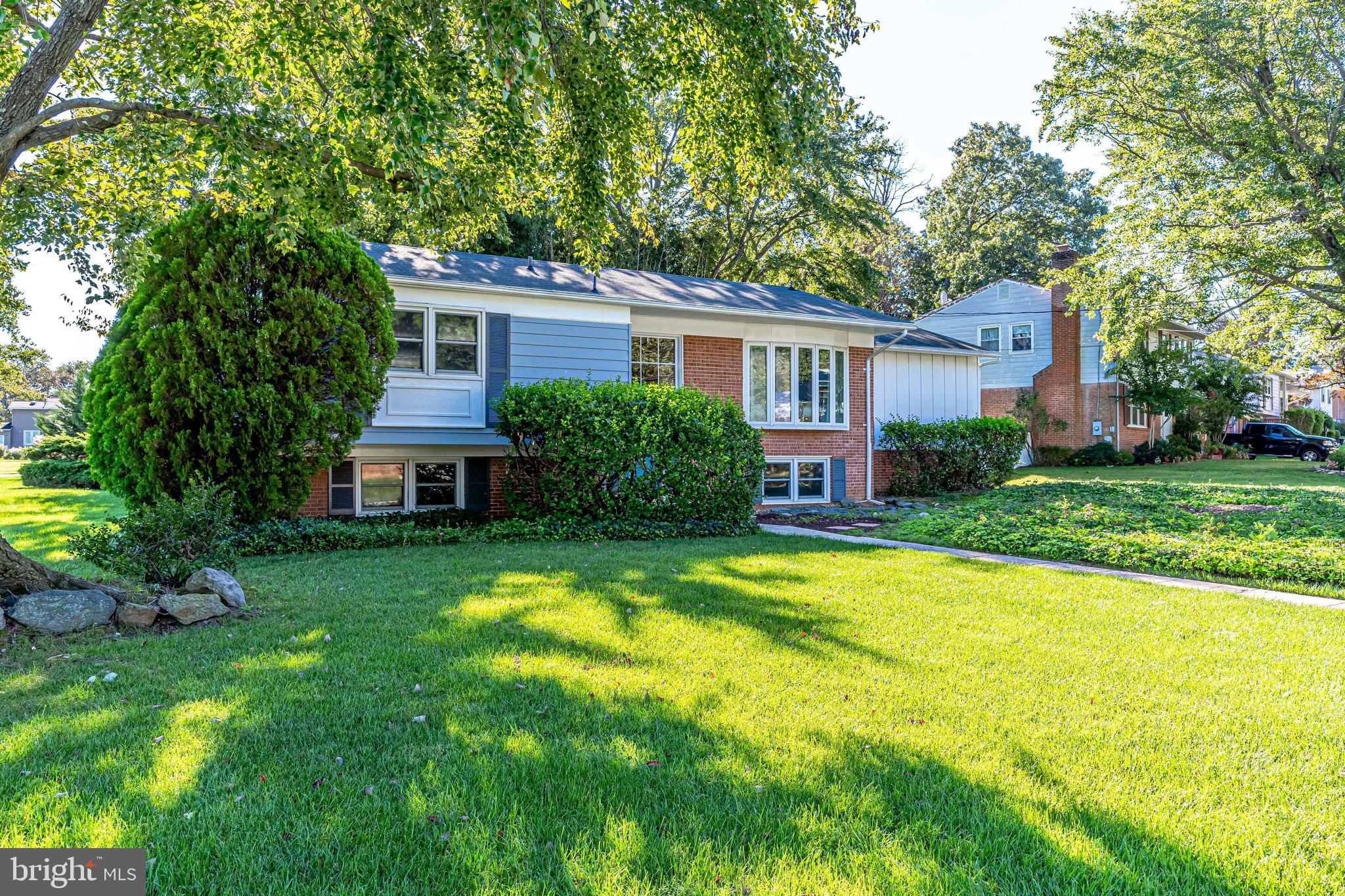 6201 Wayles Street Springfield, VA 22150 - Photo 2 of 62